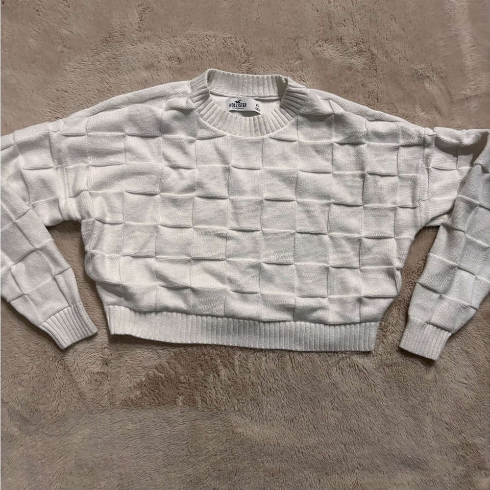 Hollister cropped sweater